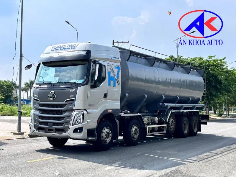 Đôi nét về Chenglong H7 5 chân 33 khối thổi khí nén