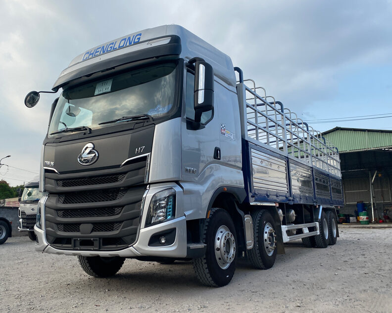 Chenglong 4 chân H7 330HP thùng mui bạt