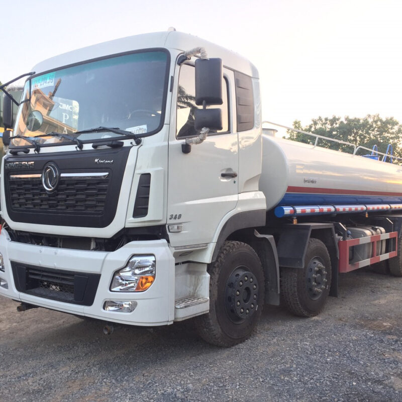 Xe Dongfeng Xitec Phun Nước