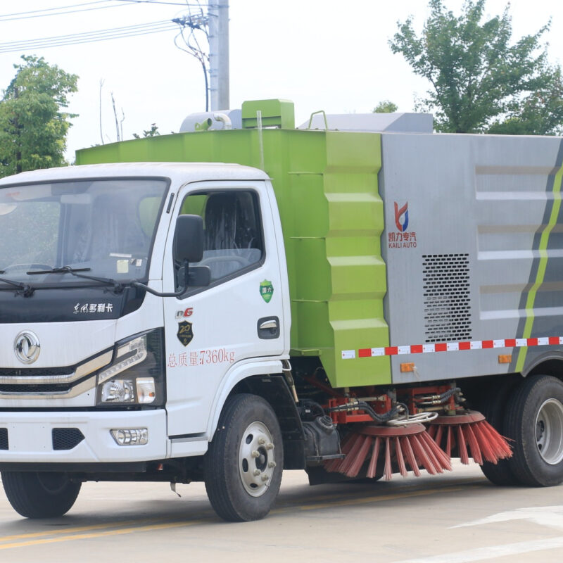 Dongfeng thùng quét đường 5 khối