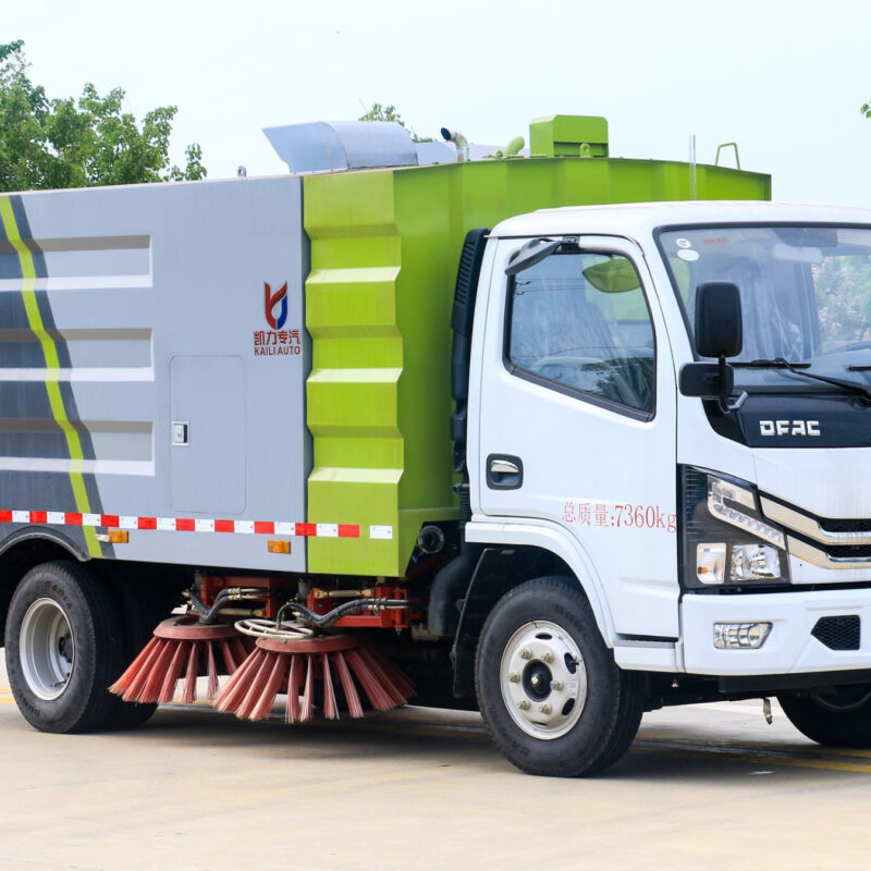 Dongfeng thùng quét đường 5 khối