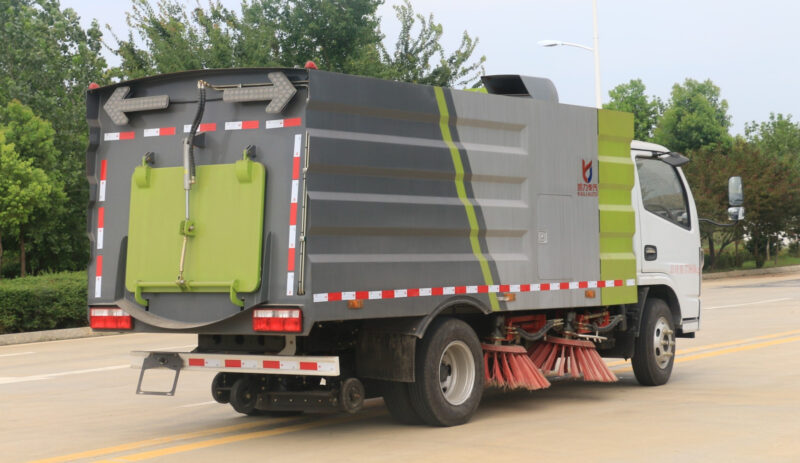 Dongfeng thùng quét dọn bụi đường