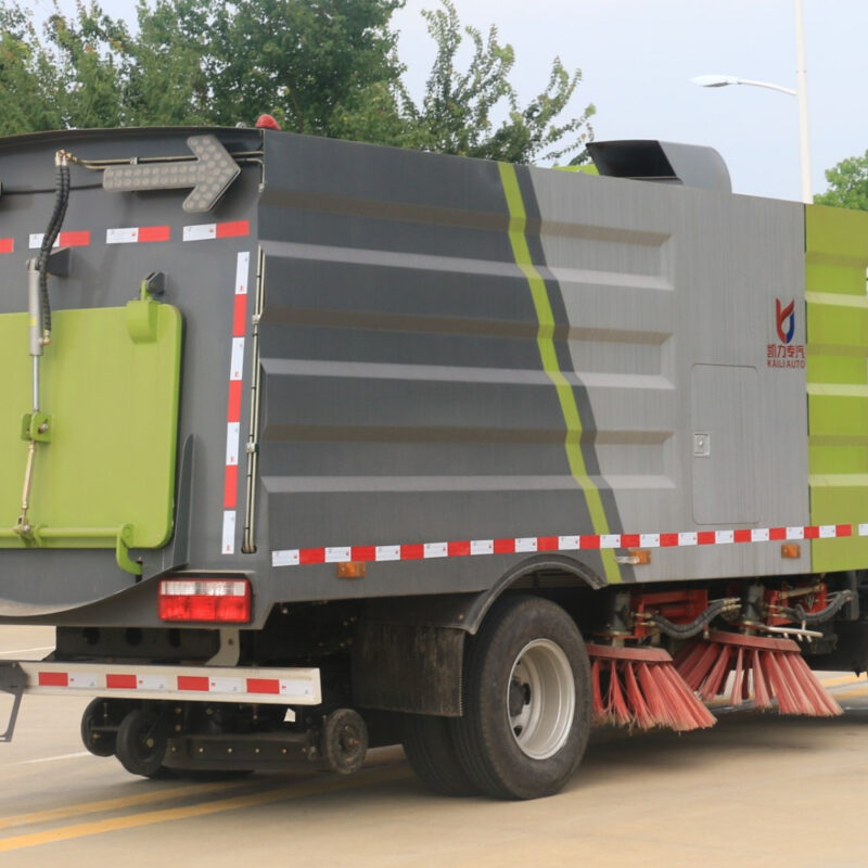 Dongfeng thùng quét dọn bụi đường