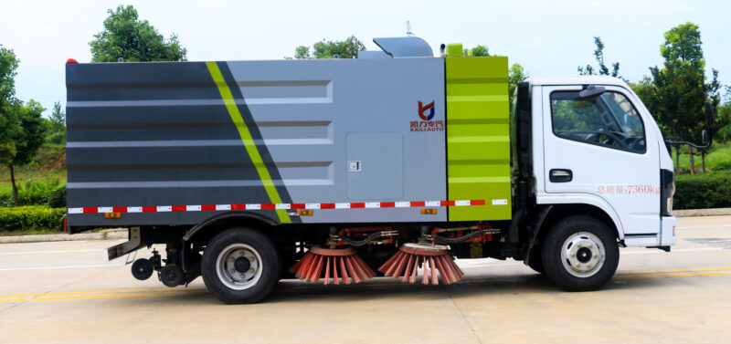 Dongfeng thùng quét dọn bụi đường