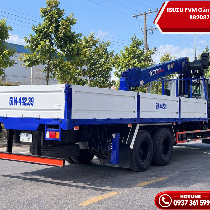 Kích thước thùng lọt lòng 8.2 mét 