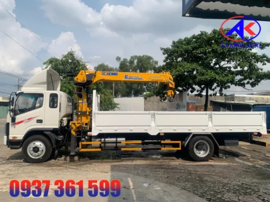 Bàn Giao JAC N900 Gắn Cẩu XCMG 5 Tấn 5 Khúc Về Với Anh Khách Phạm Văn Sơn (Bình Dương cũ)