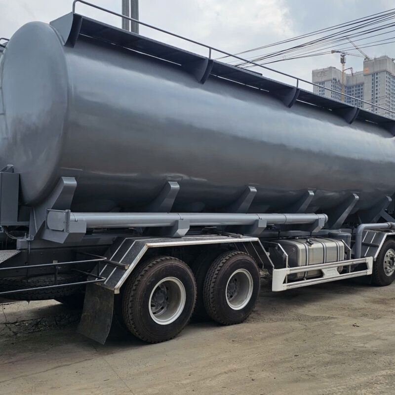 Động cơ Yuchai 330HP 