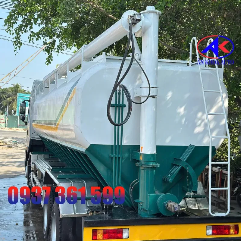 Hệ thống xả trục vít & Két làm mát thủy lực
