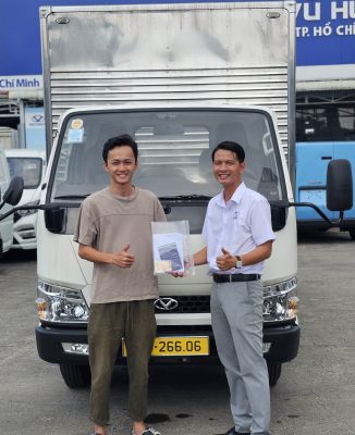 Bàn giao xe tải DOTHANH IZ50M thùng kín