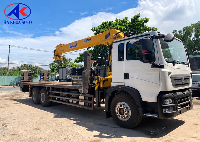 Cách thức hoạt động của xe HOWO nâng đầu gắn cẩu XCMG 8 tấn 5 khúc