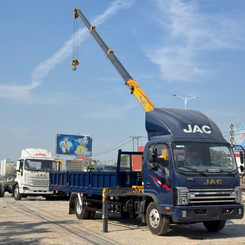 Tải trọng Xe JAC N350SL gắn cẩu XCMG 3 tấn 4 khúc sau khi gắn cẩu